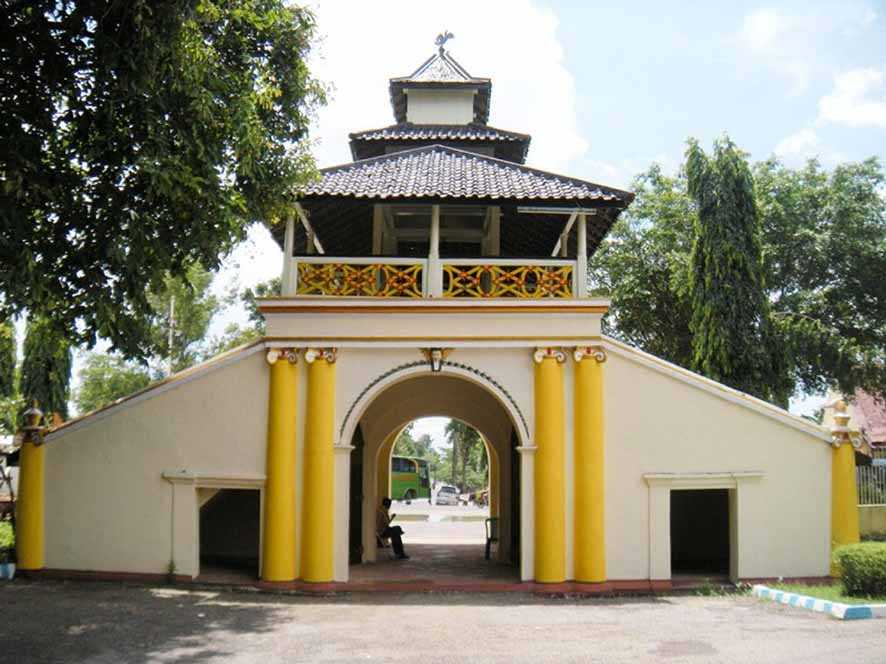 Potre Koneng, Istana Kadipaten Madura di Masa Lalu