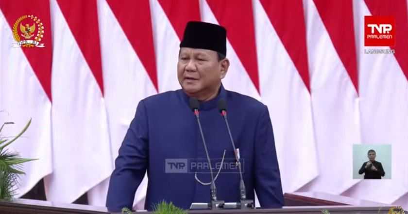 Prabowo Bersumpah untuk Berbakti kepada Negara Sesuai Amanat UUD 1945