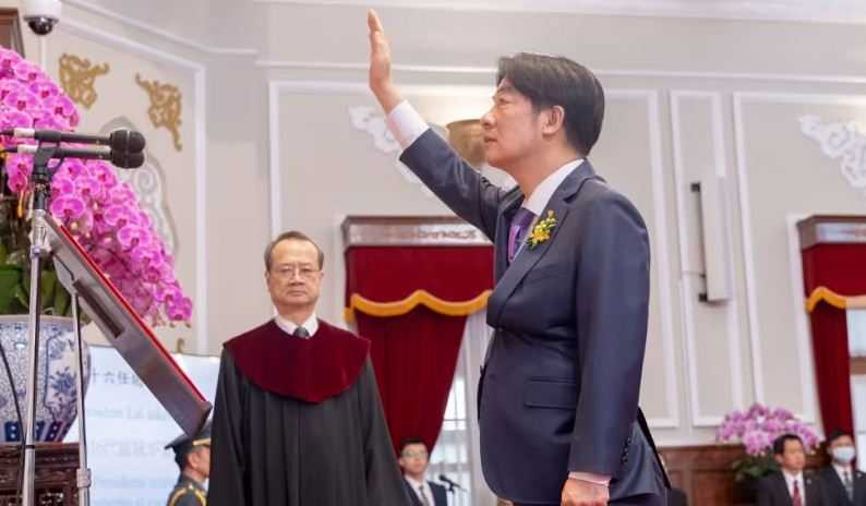 Presiden Baru Taiwan Bersumpah akan Membela Demokrasi Taiwan