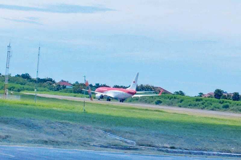 Presiden dan Keluarga Lepas Landas dari Labuan Bajo ke Solo