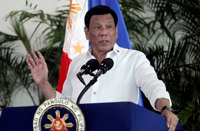 Presiden Duterte Tegaskan Tak Akan Tarik Kapal-Kapal Filipina dari LTS
