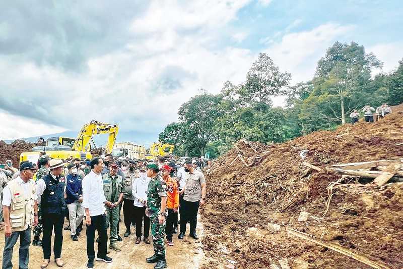 Presiden Imbau Warga Bangun Rumah Antigempa