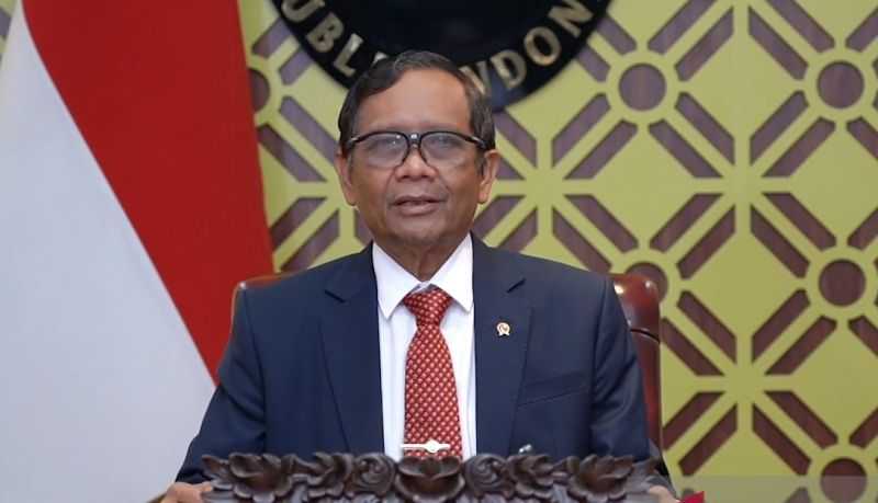 Presiden Joko Widodo Tunjuk Mahfud MD sebagai Plt MenPAN-RB