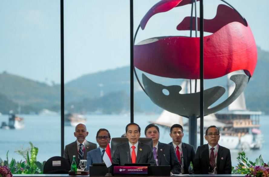 Presiden Jokowi Pimpin Dua Pertemuan KTT ASEAN Hari Ini