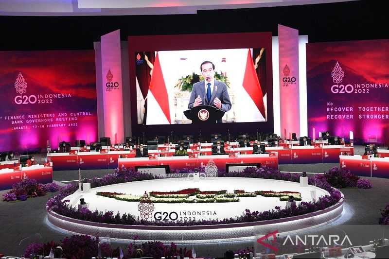 Presiden Jokowi Sebut Tak Ada Satu Negara yang Bisa Bangkit Sendirian