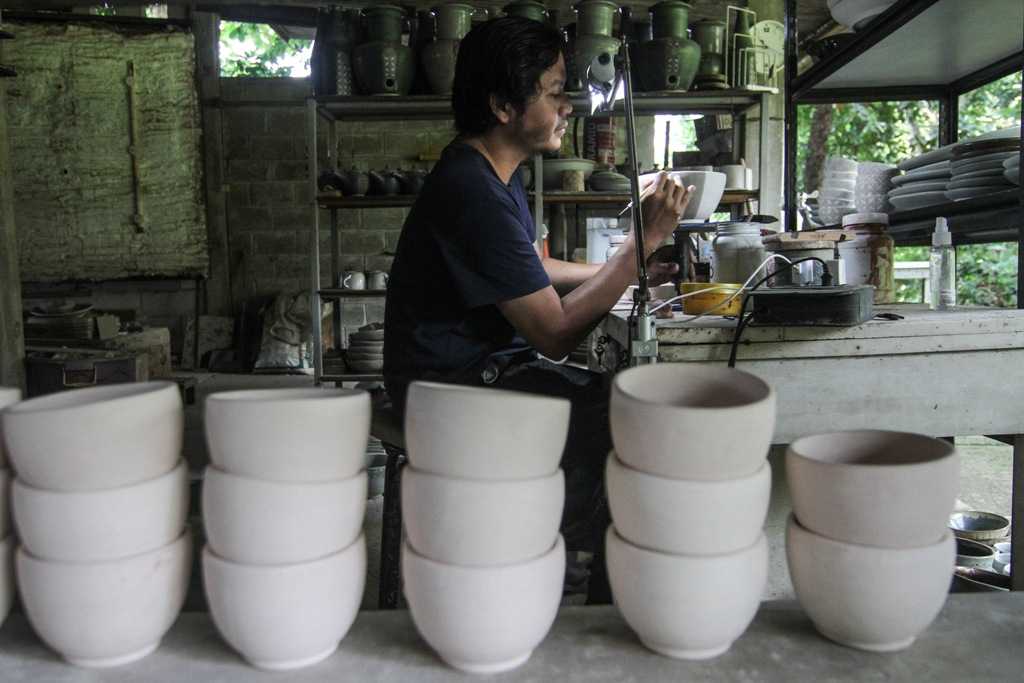 Produksi Keramik