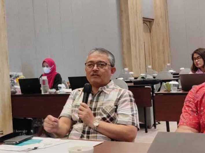 Profesor E Aminuddin Aziz Ungkap Daya Hidup Bahasa Daerah Memprihatinkan