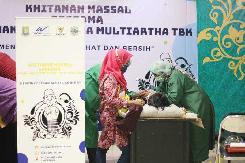 Program Khitanan Massal WOM Finance bersama BAZNAS 2