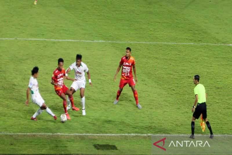 PSS Kalahkan Bali United 2-1