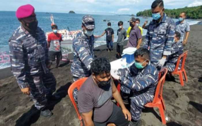 Pulang Melaut, Para Nelayan di Minahasa Ini Kaget Langsung Dicegat Brigjen Marinir, Ternyata Ini yang Terjadi