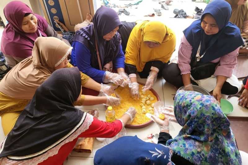 Pulau Pramuka Latih Warga Buat Makanan Beku Berbahan Dasar Ikan