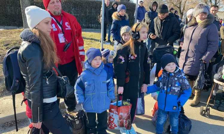 Puluhan Anak dari Panti Asuhan di Sumy Ukraina Berhasil Dievakuasi Usai Sembunyi di Bawah Tanah Selama Dua Pekan Akibat Invasi Rusia, Begini Kronologinya