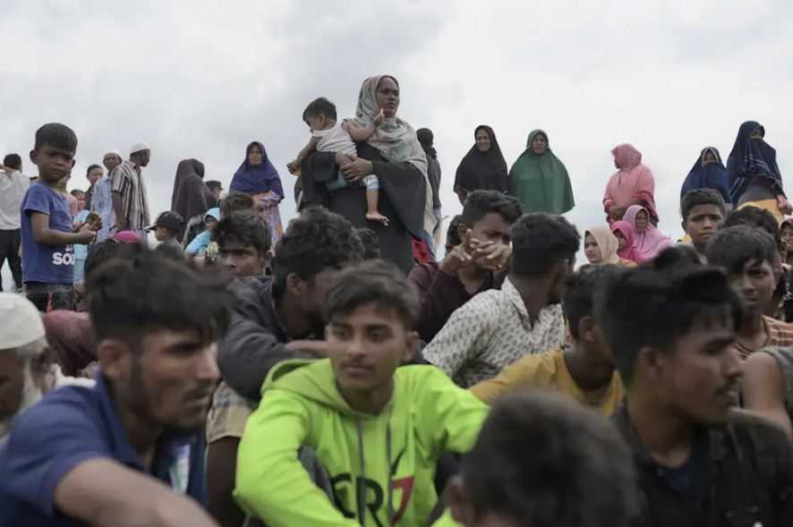 Puluhan Pengungsi Rohingya Mendarat Lagi di Aceh