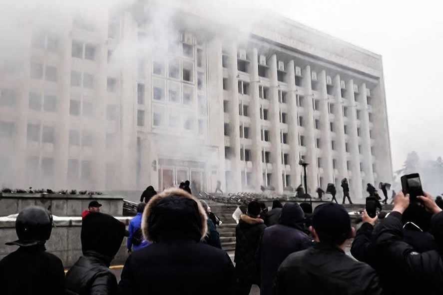 Puluhan Tewas dalam Kerusuhan di Kazakhstan