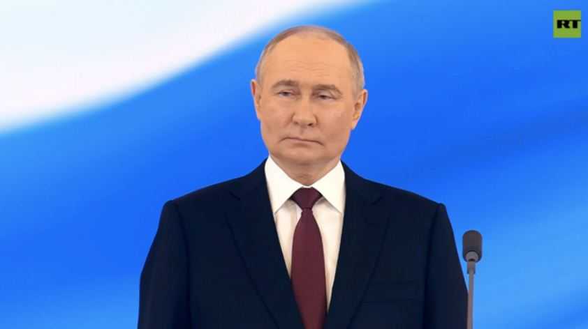 Putin Dilantik untuk Masa Jabatan Kelima sebagai Presiden Rusia