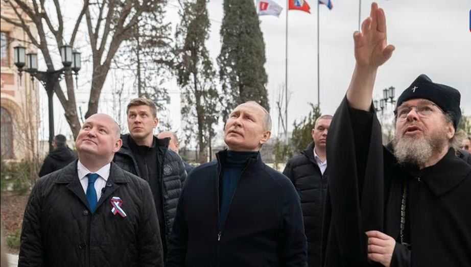 Putin Kunjungi Krimea Pasca ICC Keluarkan Perintah Penangkapan
