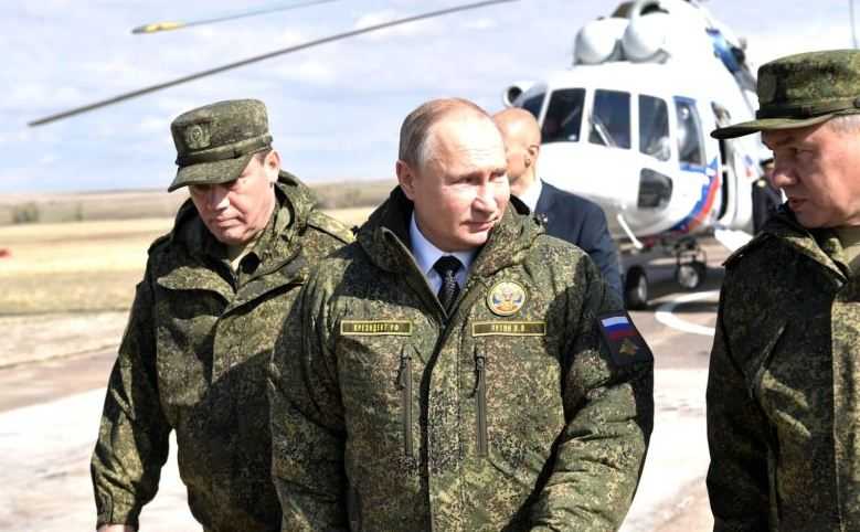 Putin Minta Tentara Rusia Abaikan Seruan Ukraina