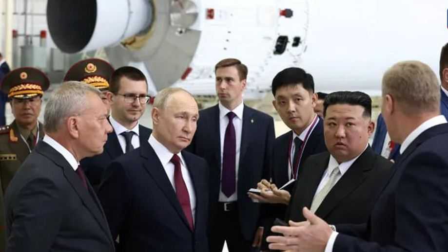 Putin: Rusia Akan Bantu Korea Utara Bangun Satelit