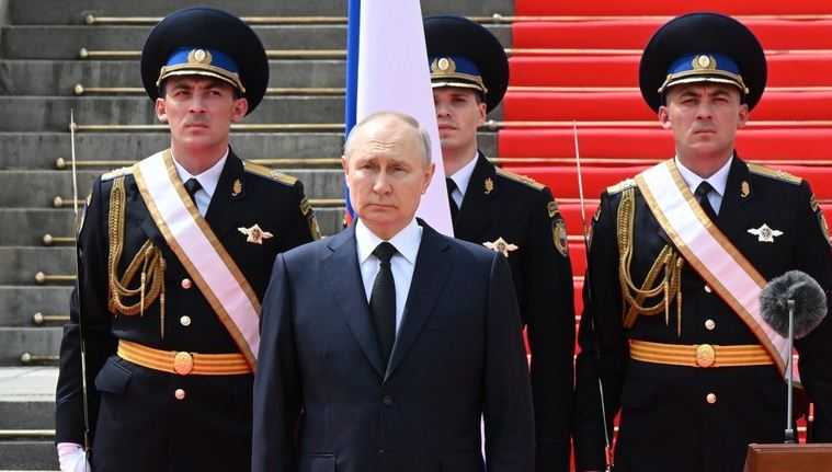 Putin Sanjung Pasukannya karena Berhasil Cegah Perang Saudara