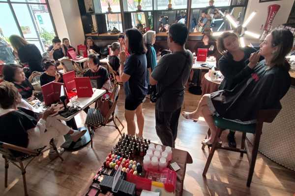 PWA Gelar Make Up Class 5