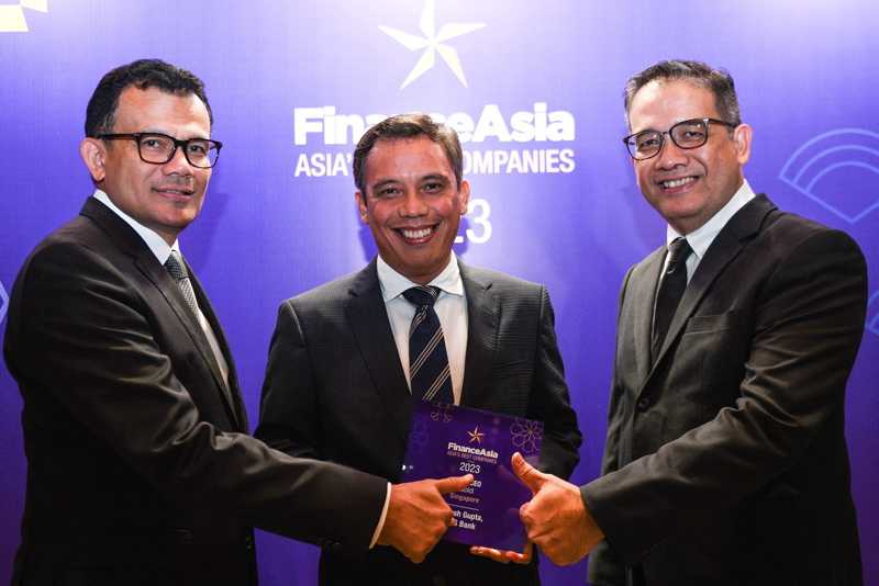 Raih Gold Award kategori Best Mid-Cap Company 3