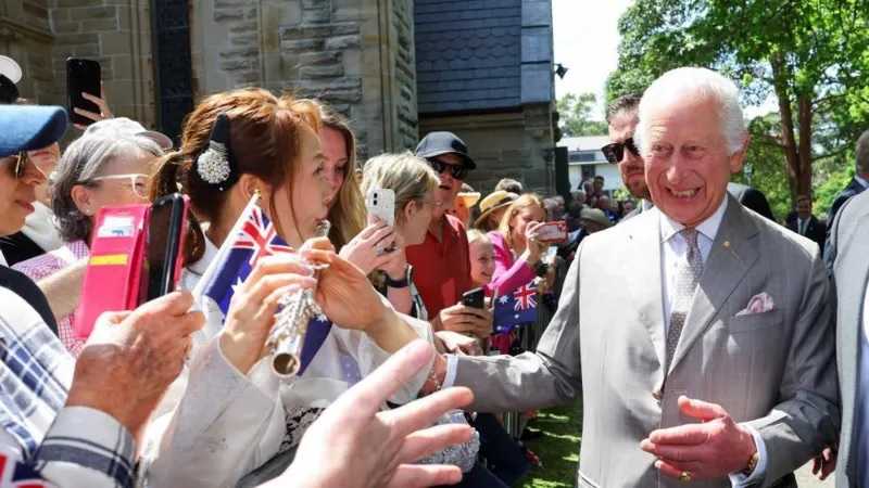 Raja Charles Memulai Lawatannya ke Australia dengan Kebaktian Gereja