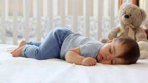 Rapikan Pola Makan dan Tidur Anak agar Tumbuh Optimal