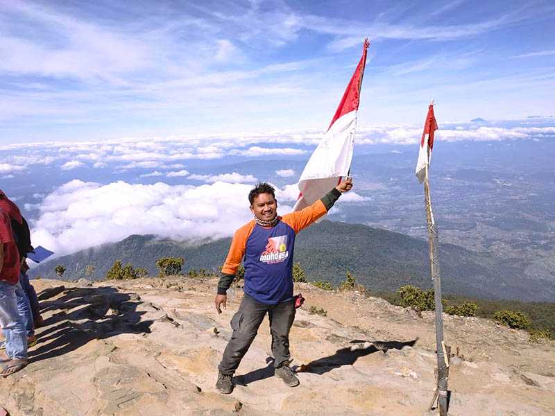 Ratusan Pendaki Jelajahi Gunung Ciremai selama HUT ke-79 RI