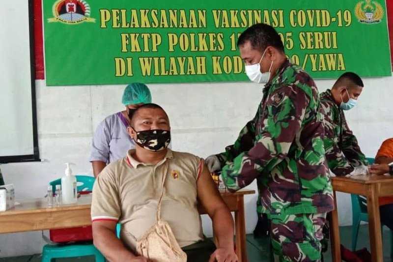 Ratusan Prajurit TNI yang Bertugas di Papua Disuntik Vaksin Covid-19