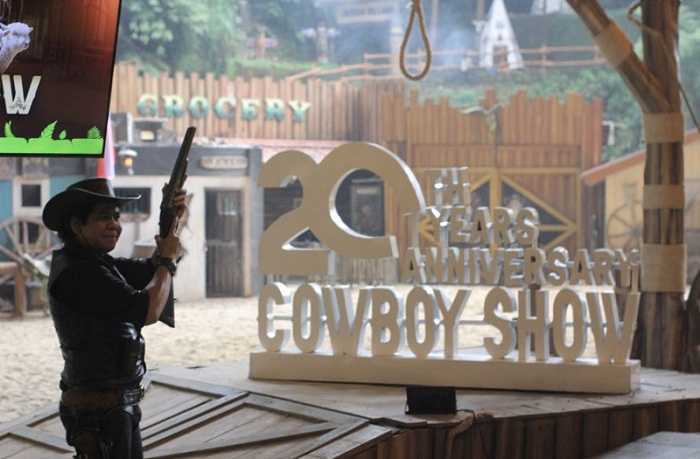 Rayakan HUT Cowboy Show, Tiket Taman Safari Bogor Cuma Rp180 Ribu