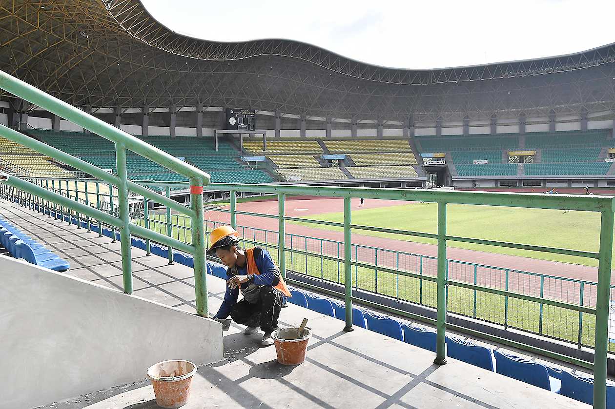 Renovasi Stadion Patriot Chandrabhaga