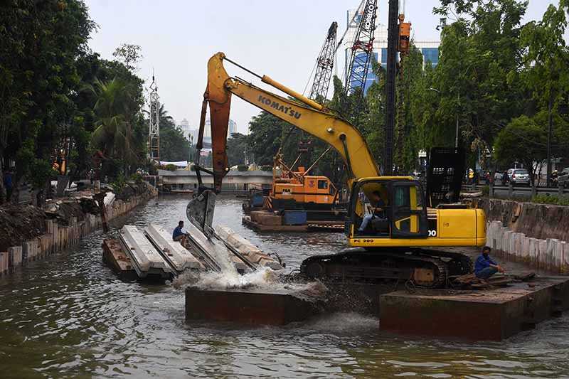 Revitalisasi Dua Sungai di DKI Jakarta