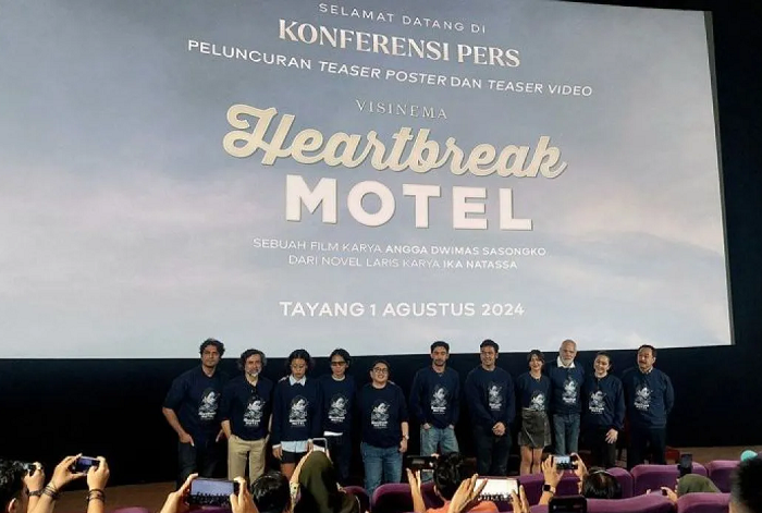 Reza Rahadian Sebut Heartbreak Motel Karya Adaptasi Buku Terbaik