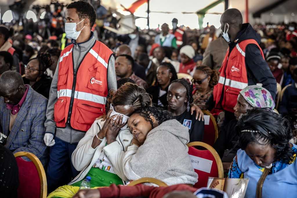 Ribuan Anak Berduka atas Tragedi Kebakaran Sekolah di Kenya