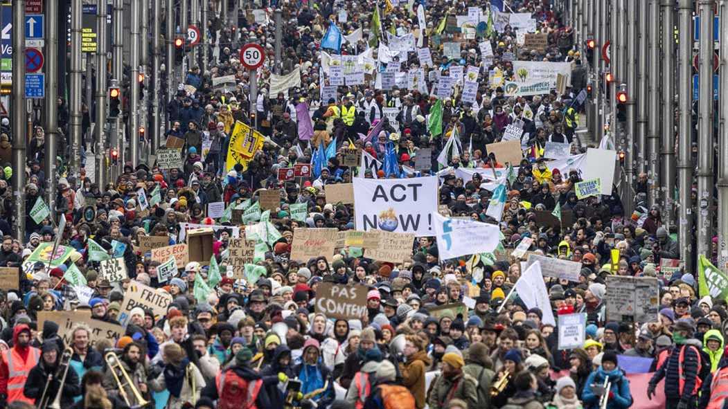 Ribuan Orang Demo untuk Perubahan Iklim di Brussels