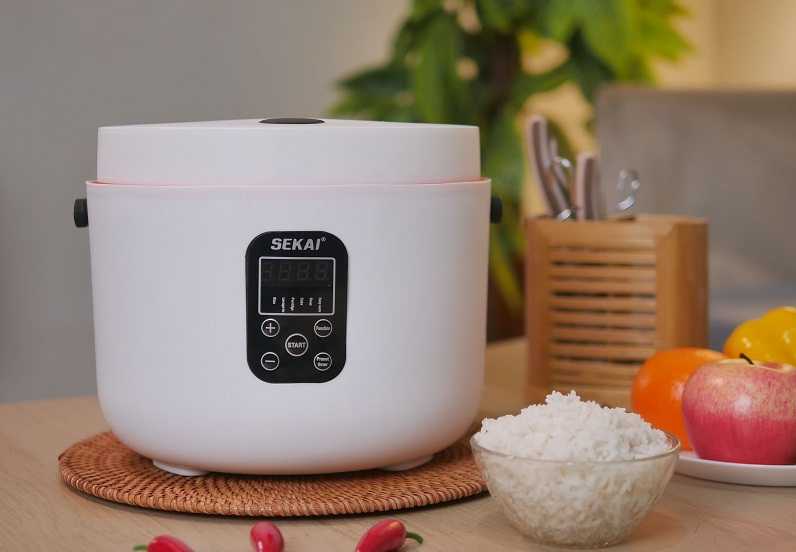 Rice Cooker Tawarkan Teknologi 'Low Sugar' dan Garansi Servis Seumur Hidup