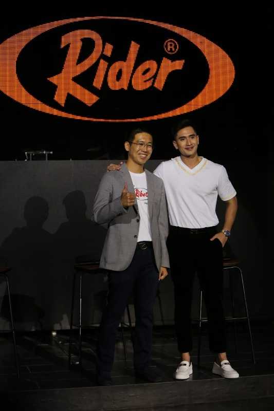 Rider Underwear Hadirkan Koleksi Kolaborasi dengan Verrel Bramasta