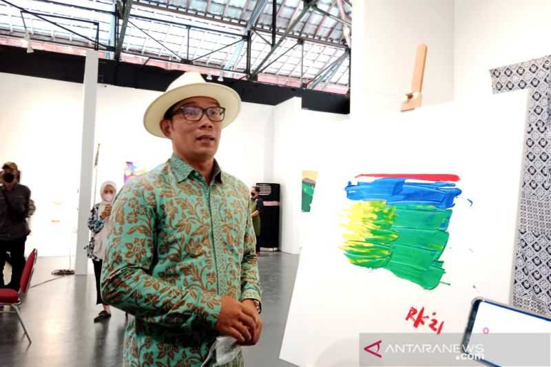 Ridwan Kamil Beri Isyarat Lewat Lukisan Soal Maju Pilpres 2024