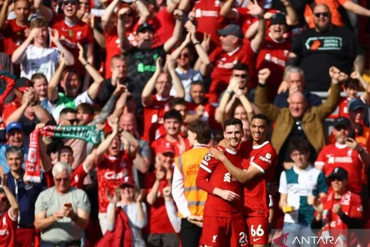 Robertson Senang Liverpool Tuntaskan Dendam Musim Lalu Melawan Manchester United