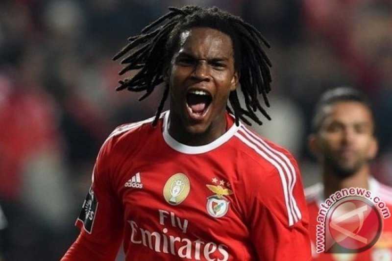 Roma Kontrak Renato Sanches dengan Status Pinjaman