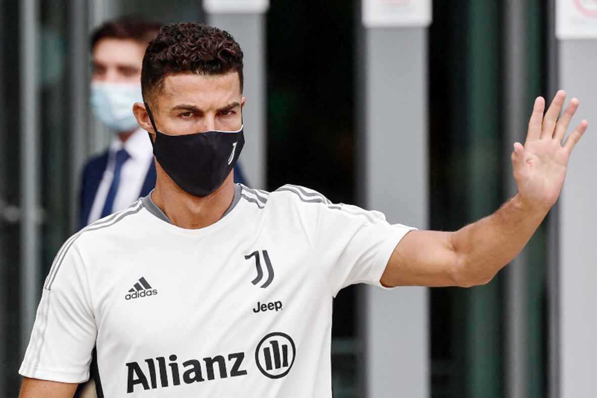 Ronaldo Jalani Tes Medis di Juventus