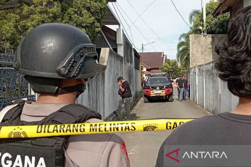 Rumah Bacagub Aceh Bustami Dibom Orang Tak Dikenal