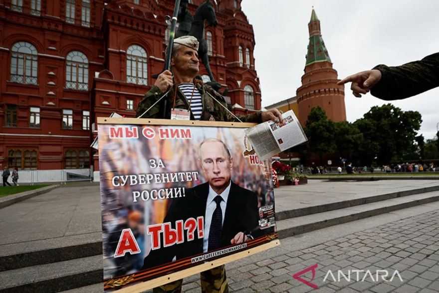 Rusia Menahan Ketua Kelompok Pemantau Pemilu Independen