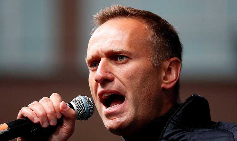 Rusia Pelan-pelan Bunuh Navalny