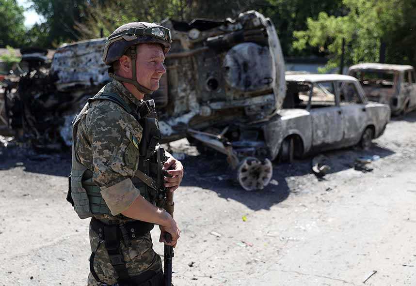 Russia Bombardir Lugansk