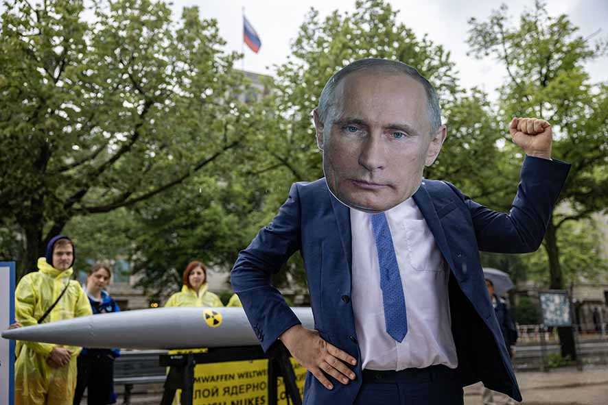 Russia Cabut Ratifikasi Traktat Larangan Uji Coba Nuklir