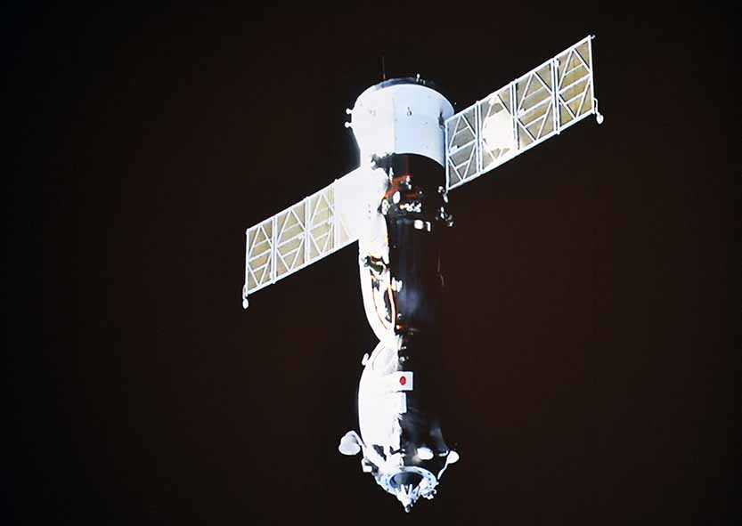 Russia dan NASA Sepakat Lanjutkan Misi ISS