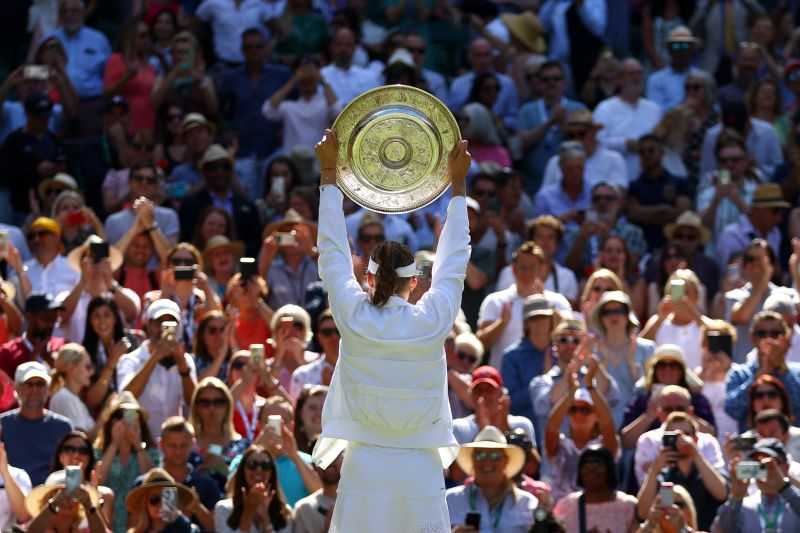 Rybakina Tak Terkalahkan di Wimbledon