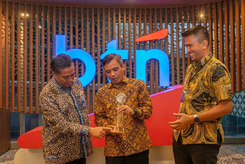 Sabet Annual Report Award (ARA) 2023 BTN Naik Kelas