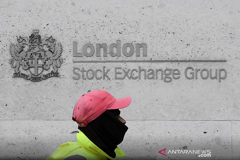 Saham Inggris Berakhir Negatif, Indeks FTSE 100 Terkikis 0,03 Persen